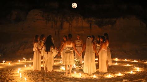 Communing with Ancestors: Pagan Full Moon Rituals for Ancestral Connection